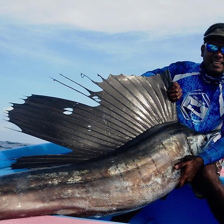 Fish Tobago Guesthouse Buccoo Экстерьер фото